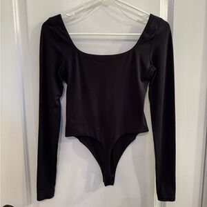 Lululemon Wundermost Ultra-Soft Nulu Square-Neck Long-Sleeve Bodysuit Black XS